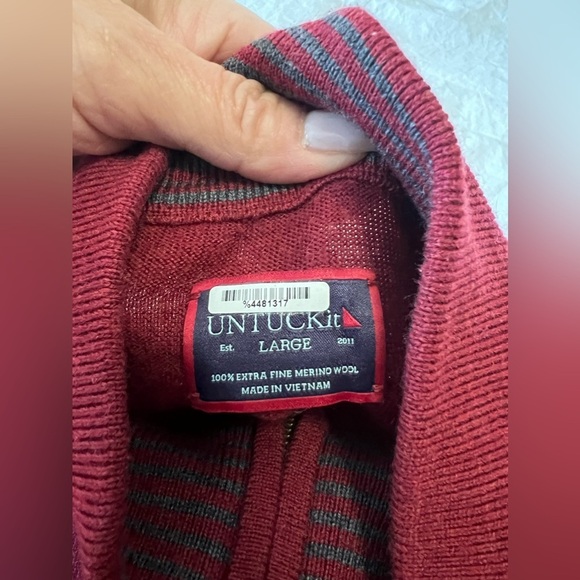 Untuckit | Men’s SZ L | 100% Merino Wool Quarter Zip Sweater Preppy | Red - Picture 8 of 11